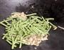 豆角肉丝的做法图解2