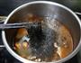 滋补发菜蚝豉汤的做法图解5