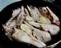 椒盐鸭下巴的做法图解1