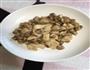 蘑菇炒鸡胸肉的做法图解6