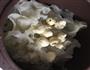 雪耳莲子羹的做法图解3