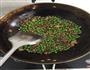 农家豌豆炒肉的做法图解3