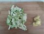 优质高蛋白减脂必备-鱼头豆腐蔬菜汤的做法图解2