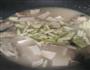 优质高蛋白减脂必备-鱼头豆腐蔬菜汤的做法图解5