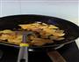 土豆片炒肉的做法图解6