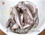 干烧小鱼虾的做法图解1