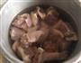 土豆焖鸭腿的做法图解1