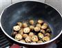 爆炒蚝香草菇的做法图解2