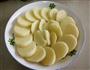 肉末蒸土豆的做法图解1