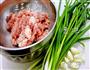 猪肉粉条肉合的做法图解1