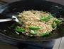 豆芽炒肉的做法图解5