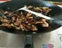 木耳洋葱炒腊肉的做法图解9