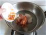 泡菜炒红薯粉的做法图解3