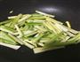 清炒西芹的做法图解5
