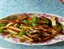 青椒干子炒肉丝的做法图解1
