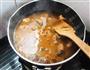 蘑菇牛腩煲的做法图解4