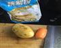 土豆丝鸡蛋饼的做法图解1
