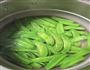 蒜蓉荷兰豆的做法图解3