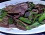 青椒炒牛肉的做法图解1