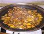 红烧肉炖土豆的做法图解9