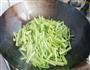 清炒芹菜豆腐片的做法图解4
