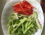 芹菜炒肉片的做法图解3