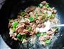 青椒炒牛肉的做法图解4