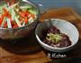 牛肉炒米粉的做法图解2