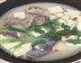 鱼头豆腐浓汤的做法图解1