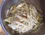 手剥笋炒猪肚的做法步骤4