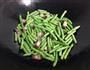 腊肉炒四季豆的做法图解4