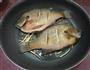 香焖太阳鱼的做法图解3