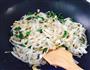 速成美食—家常炒面的做法图解5