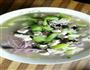 丝瓜肉末豆腐黑木耳紫薯面的做法图解1