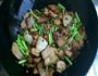 蒜苔回锅肉的做法图解8