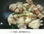 土豆闷鸡块的做法图解5