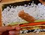 金枪鱼紫菜包饭的做法图解7