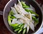 芦笋山药片的做法图解4