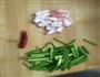 蒜薹炒肉的做法图解1