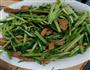 芹菜炒肉丝的做法图解1