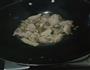 豆角焖肉的做法图解3