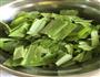 芝麻酱生拌油麦菜的做法图解1