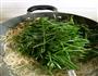 韭菜炒绿豆芽的做法图解2