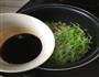 腊肠包菜焖饭的做法图解6
