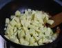 土豆虾米焖饭的做法图解7