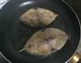 香煎马胶鱼的做法图解3