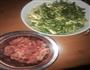 蒜心炒肉丝的做法图解2