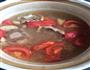 红酒西红柿牛尾汤的做法图解2