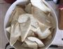 杏鲍菇炒肉的做法图解1