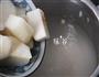 止咳川贝雪梨粥的做法步骤4